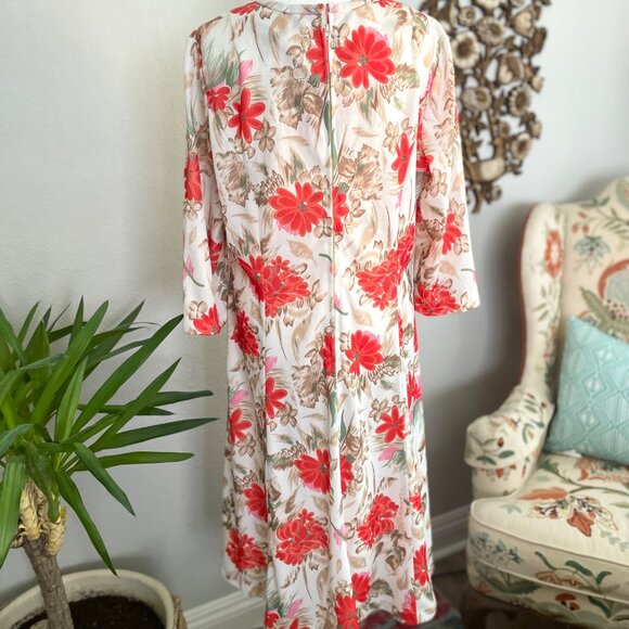 Vintage 70s Handmade Floral Kaftan Tunic Dress With Red & Brown Flowers - Picture 9 of 11